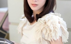 张柏芝大荫蒂毛茸茸